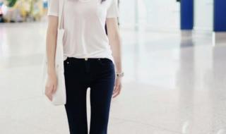 蓝色卫衣配什么裤子 蓝色卫衣配什么裤子