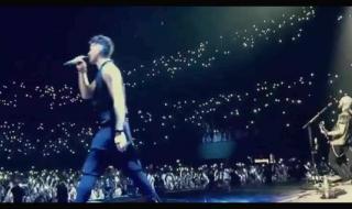 一首很经典的足球歌曲 一首很经典的足球歌曲